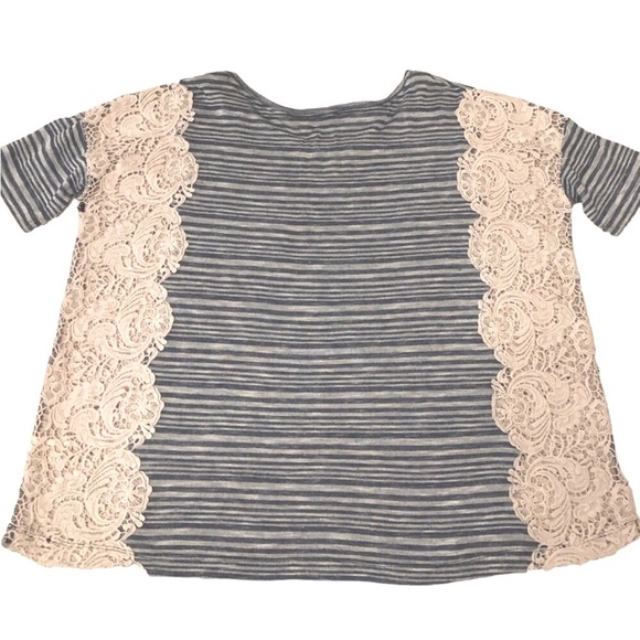 We The Free, top - Picture 1 of 5